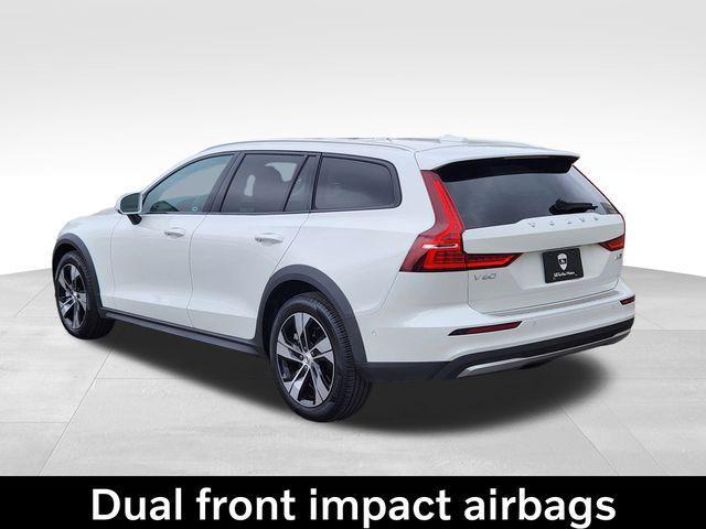 used 2024 Volvo V60 Cross Country car, priced at $39,850