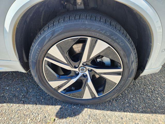 used 2022 Volvo XC90 Recharge Plug-In Hybrid car, priced at $38,620