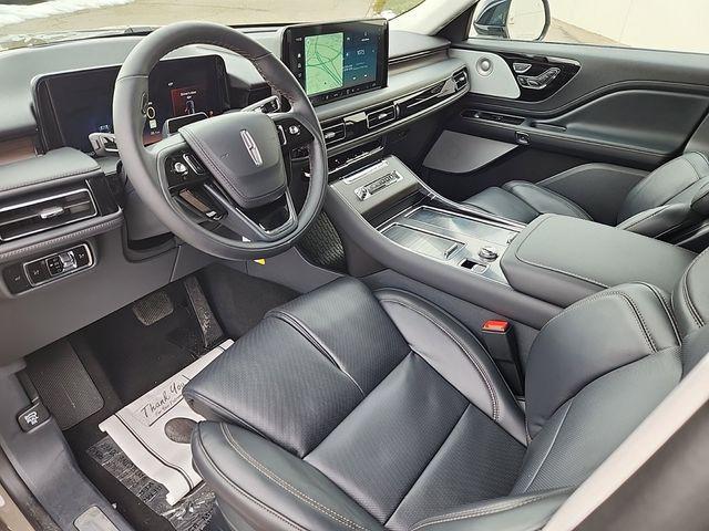 new 2025 Lincoln Aviator car, priced at $73,065