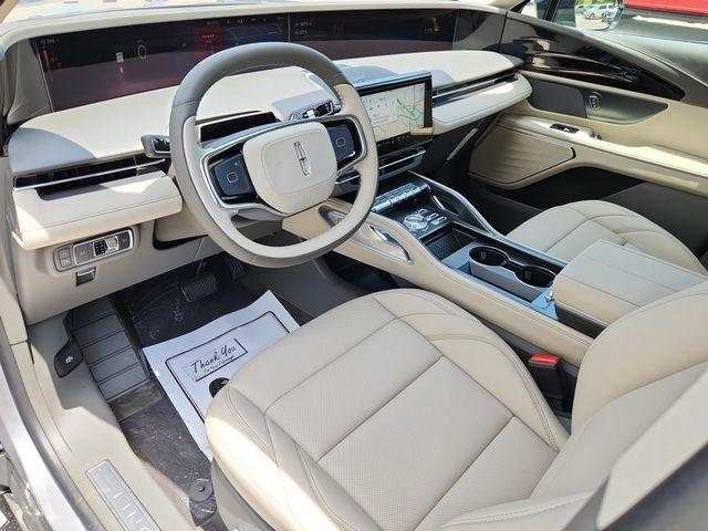 new 2025 Lincoln Nautilus car, priced at $50,866