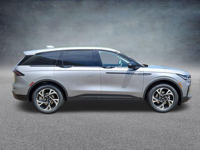 new 2025 Lincoln Nautilus car, priced at $50,866