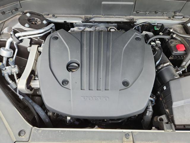 used 2025 Volvo XC90 car, priced at $58,350