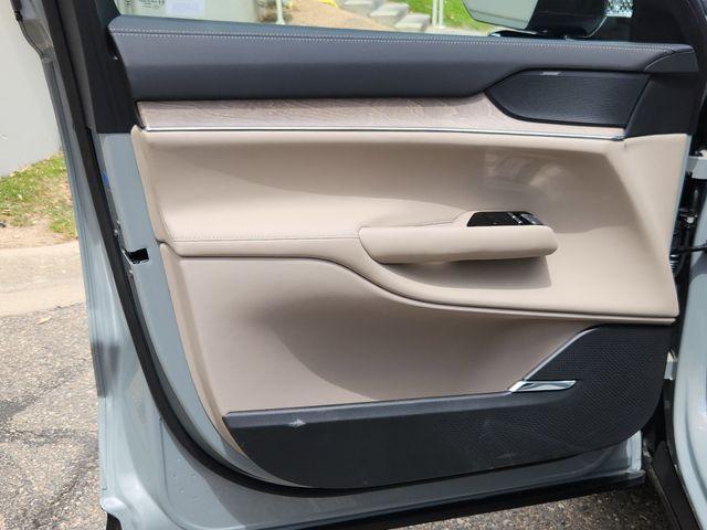new 2025 Volvo EX90 car, priced at $78,550