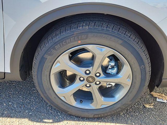 new 2025 Ford Escape car, priced at $29,272