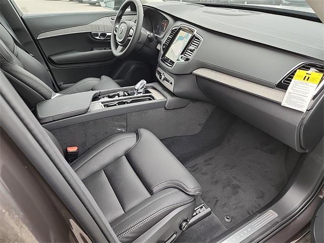 new 2024 Volvo XC90 car, priced at $68,270