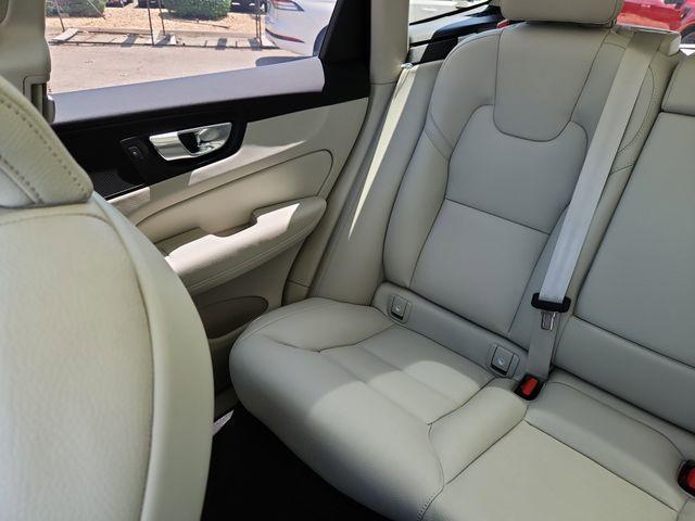 new 2025 Volvo XC60 car, priced at $54,360