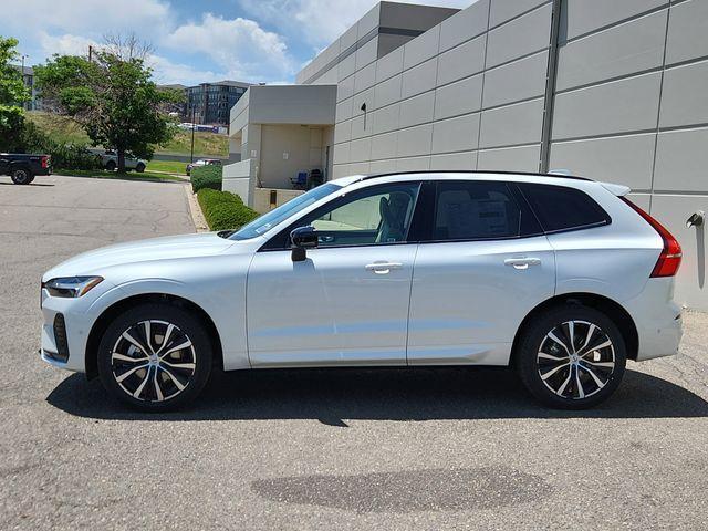 new 2025 Volvo XC60 car, priced at $54,360