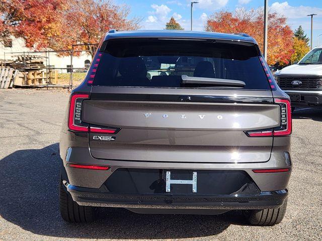 new 2025 Volvo EX90 car, priced at $78,325