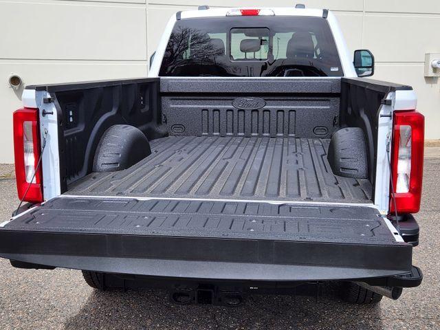 new 2025 Ford F-250 car, priced at $51,820