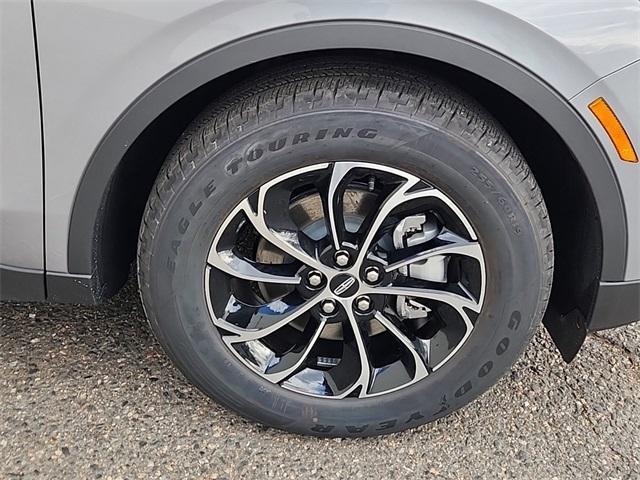 new 2025 Lincoln Nautilus car, priced at $55,336