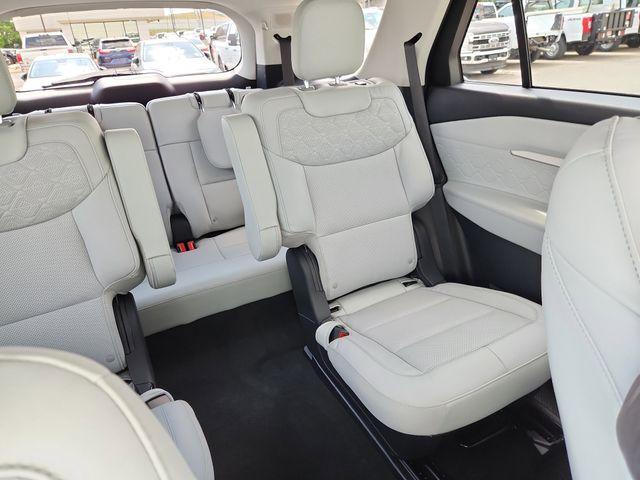 new 2025 Ford Explorer car, priced at $59,005