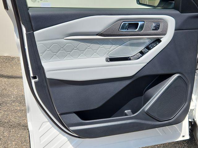new 2025 Ford Explorer car, priced at $59,005