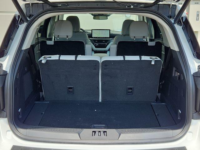 new 2025 Ford Explorer car, priced at $59,005