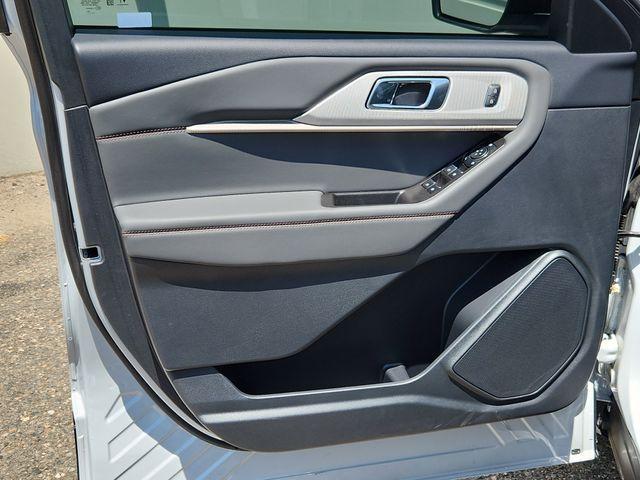 new 2025 Ford Explorer car, priced at $46,375