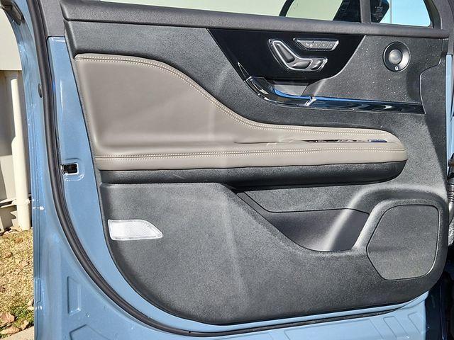 new 2025 Lincoln Corsair car, priced at $54,133