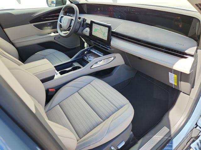 new 2025 Lincoln Nautilus car, priced at $60,388