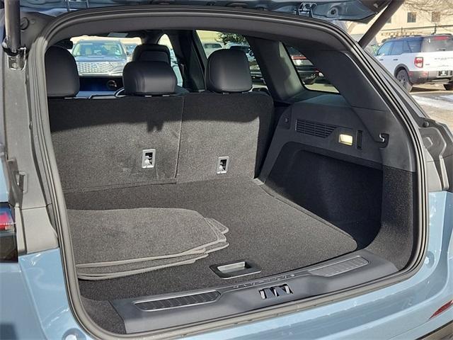 new 2025 Lincoln Nautilus car, priced at $61,121