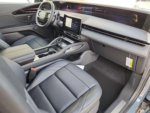 new 2025 Lincoln Nautilus car, priced at $56,586