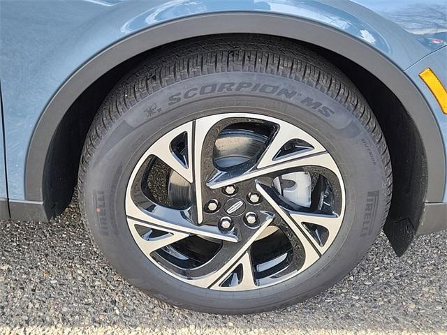 new 2025 Lincoln Nautilus car, priced at $61,121