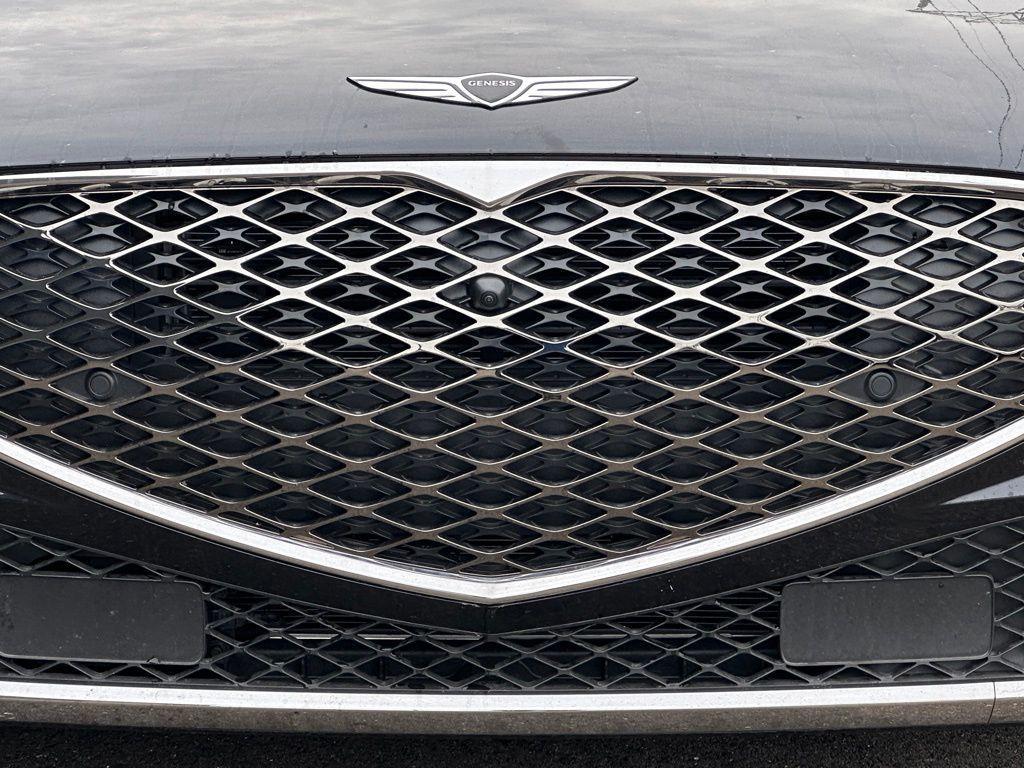 used 2025 Genesis G90 car, priced at $76,903