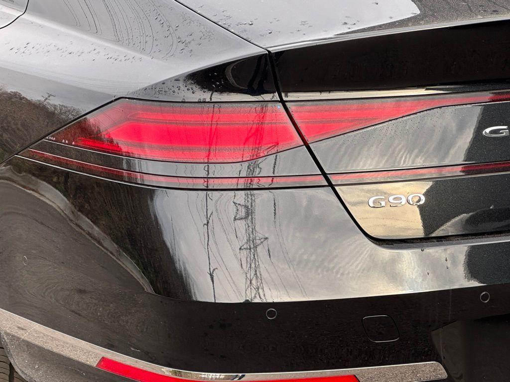 used 2025 Genesis G90 car, priced at $76,903