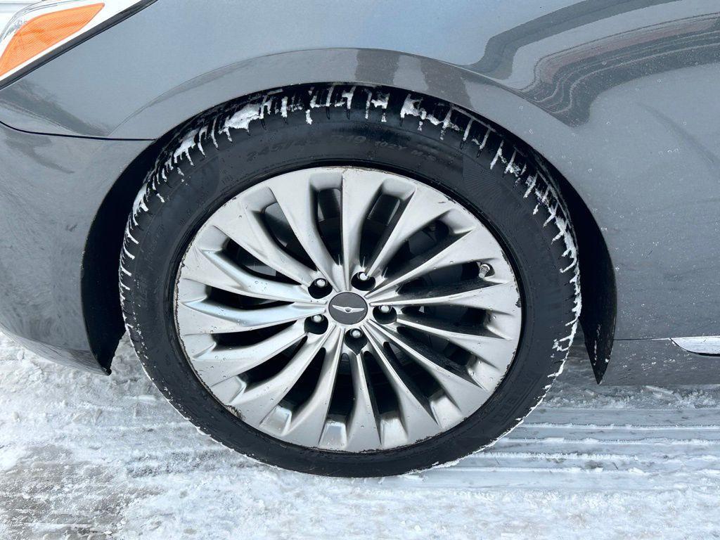 used 2018 Genesis G90 car, priced at $15,431