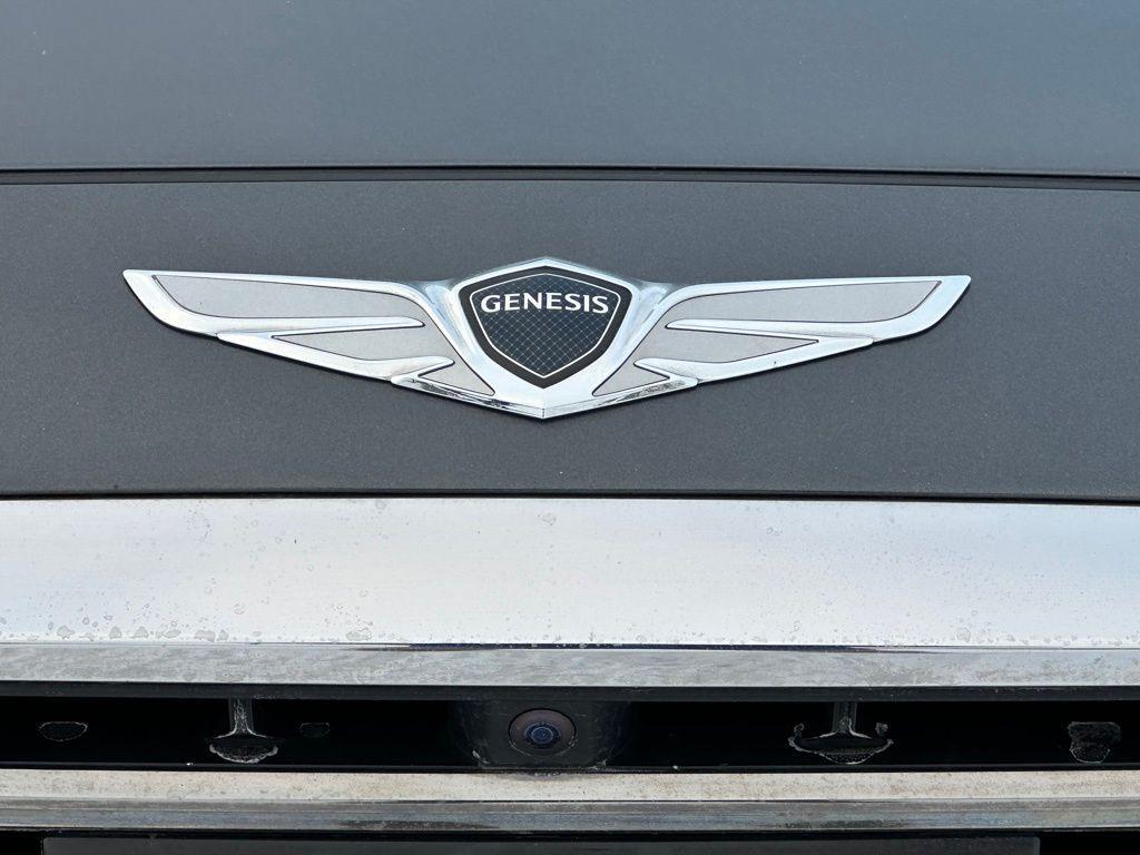 used 2018 Genesis G90 car, priced at $15,431