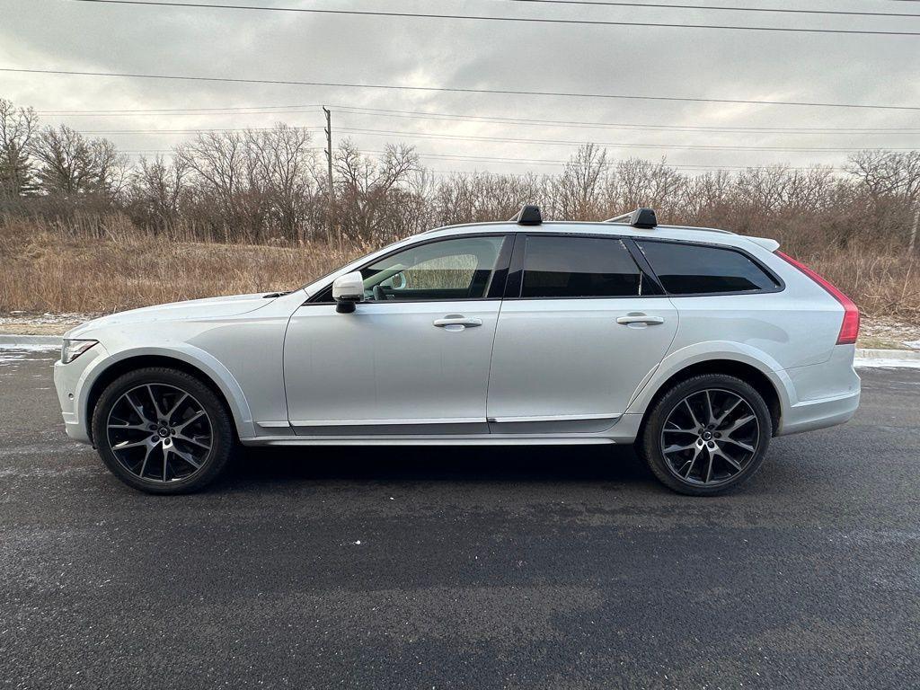 used 2018 Volvo V90 Cross Country car, priced at $20,858