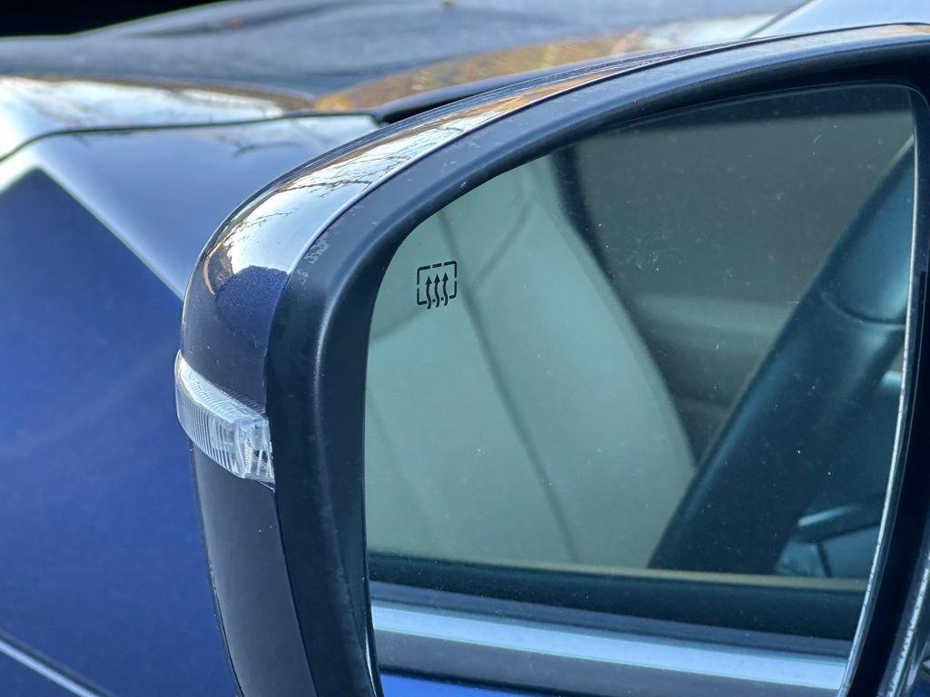 used 2017 Nissan Rogue car, priced at $15,321