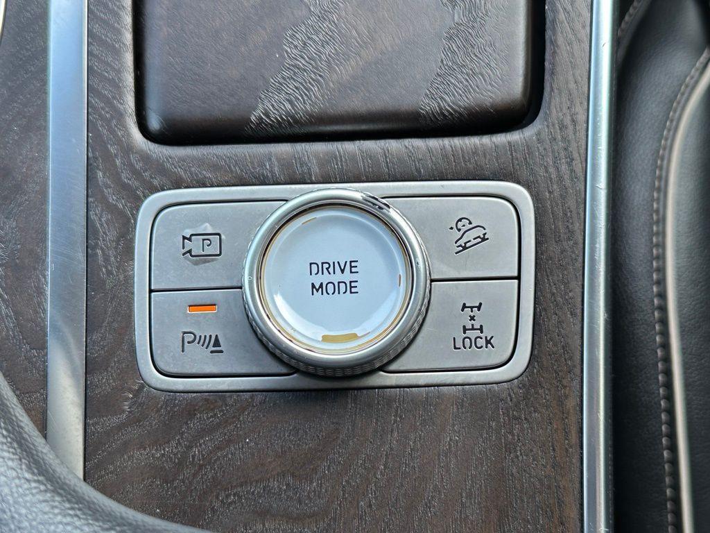 used 2022 Genesis GV80 car, priced at $43,990