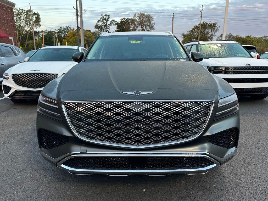 new 2025 Genesis GV80 car, priced at $61,394