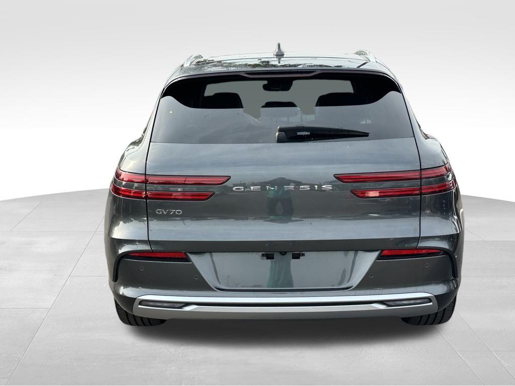 used 2025 Genesis Electrified GV70 car, priced at $43,384