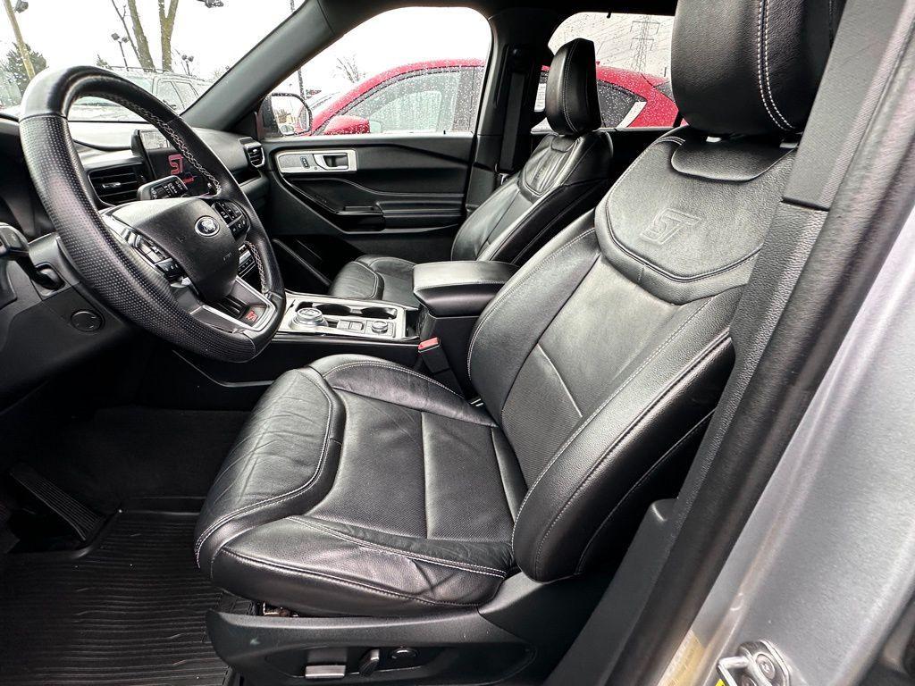 used 2021 Ford Explorer car, priced at $30,865
