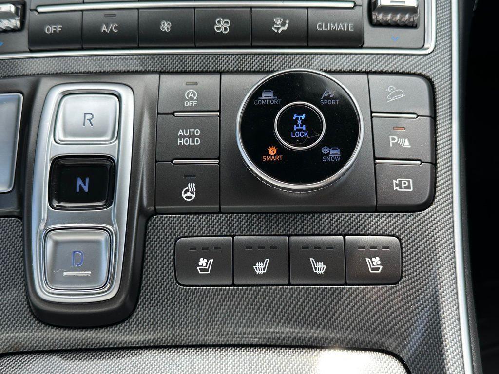 used 2021 Hyundai Santa Fe car, priced at $25,762