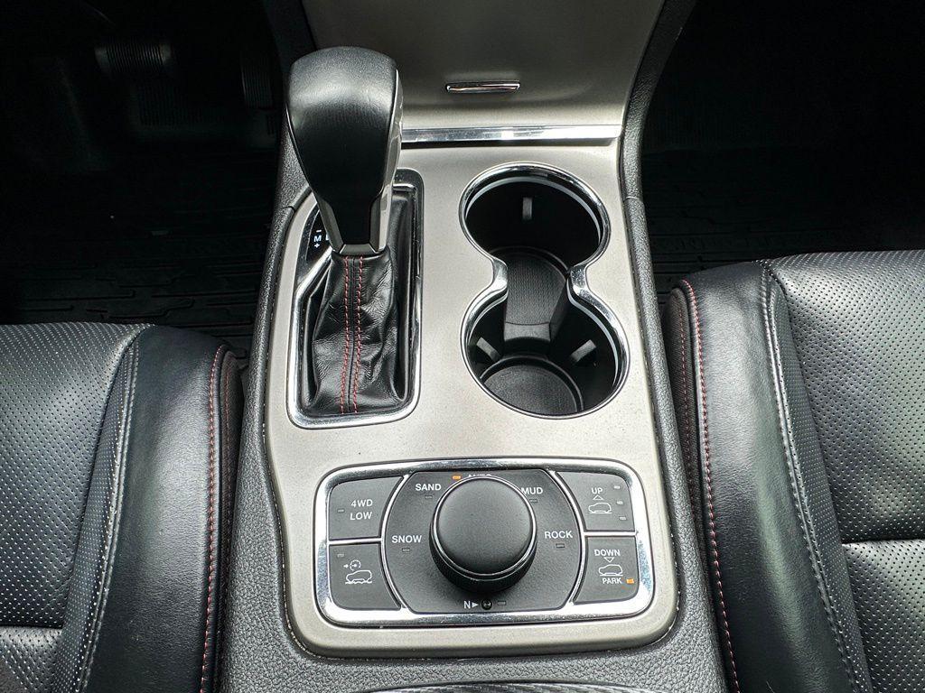 used 2021 Jeep Grand Cherokee car, priced at $24,490
