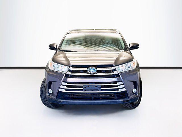 used 2019 Toyota Highlander car, priced at $26,820