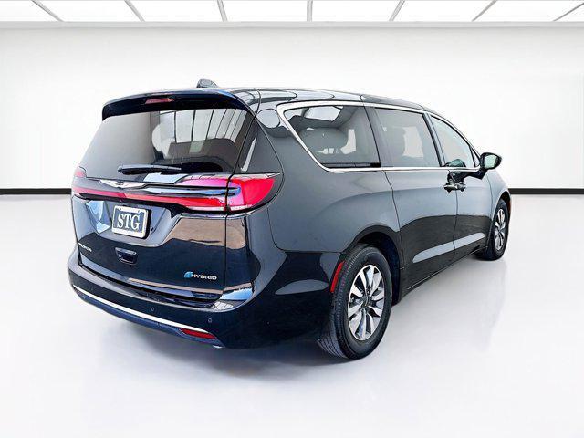 used 2022 Chrysler Pacifica Hybrid car, priced at $23,288