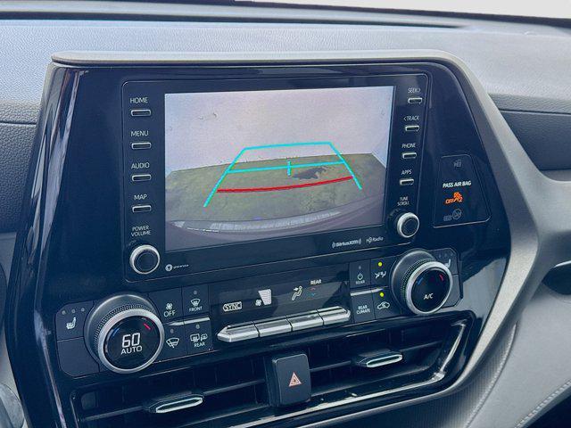 used 2021 Toyota Highlander car, priced at $29,777