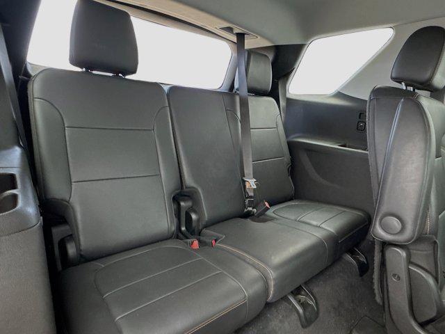 used 2021 Chevrolet Traverse car, priced at $22,295