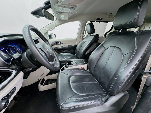 used 2022 Chrysler Pacifica car, priced at $18,551