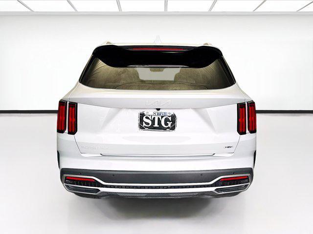 used 2023 Kia Sorento Hybrid car, priced at $26,688