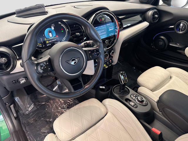used 2022 MINI Hardtop car, priced at $20,052