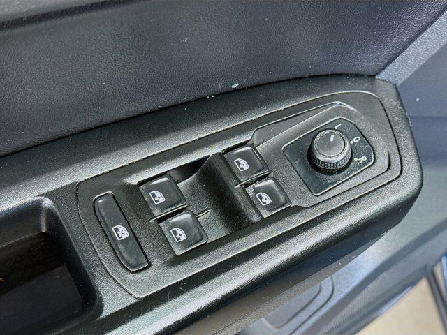 used 2021 Volkswagen Atlas car, priced at $25,999