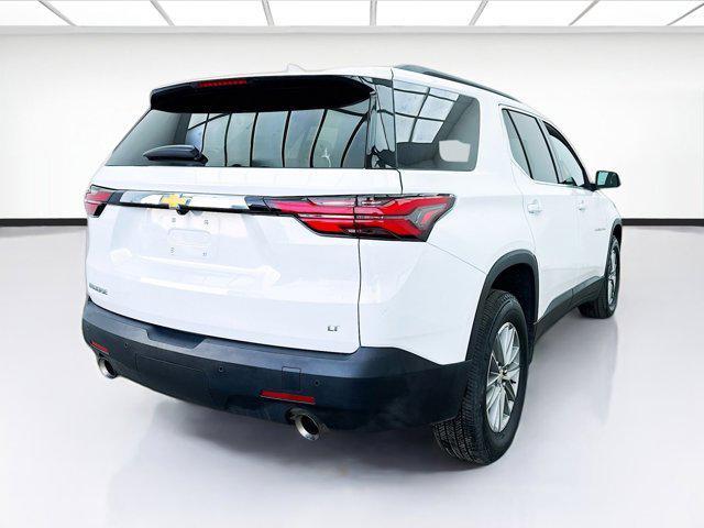 used 2022 Chevrolet Traverse car, priced at $29,188