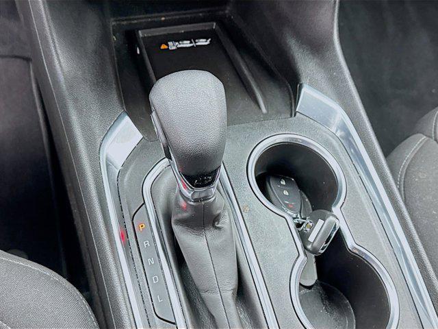 used 2022 Chevrolet Traverse car, priced at $29,188