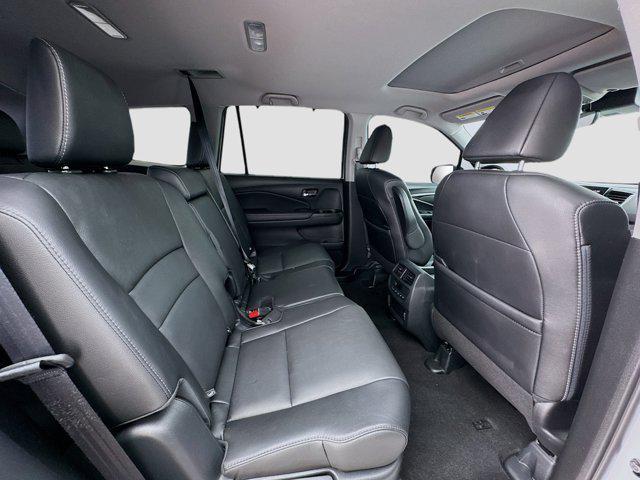 used 2022 Honda Pilot car, priced at $29,456
