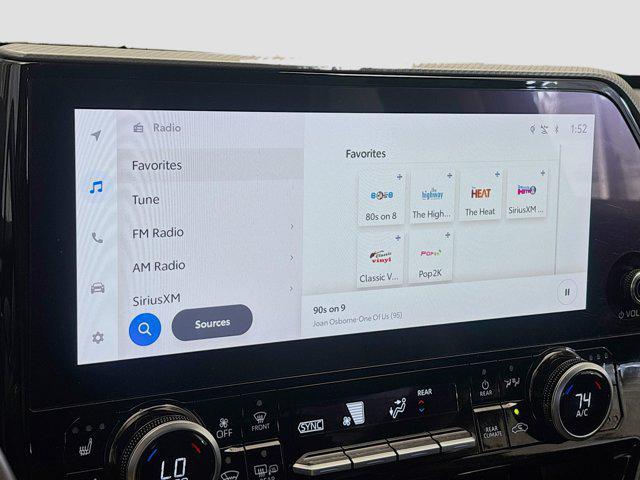 used 2023 Toyota Highlander car