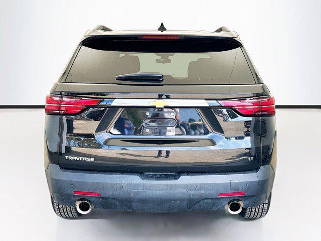 used 2022 Chevrolet Traverse car, priced at $26,674