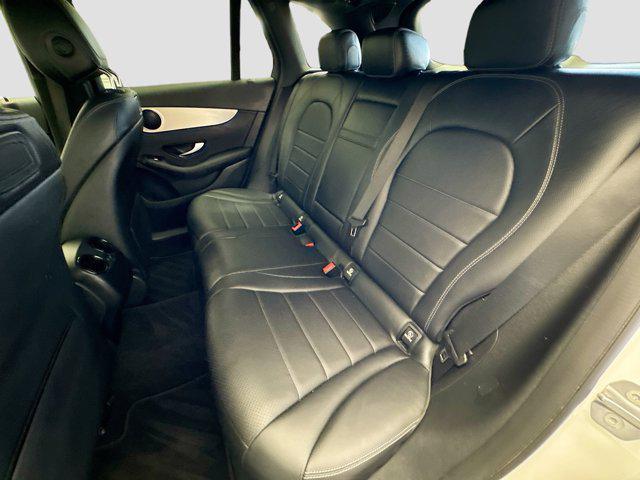 used 2019 Mercedes-Benz GLC 300 car