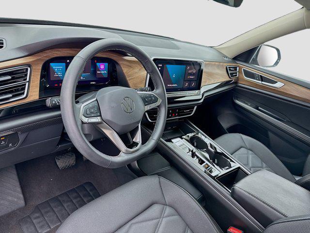 used 2024 Volkswagen Atlas car, priced at $31,598